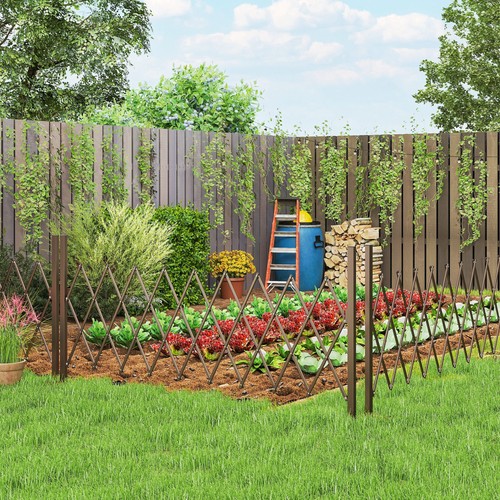 Expanding trellis fence - expanding,