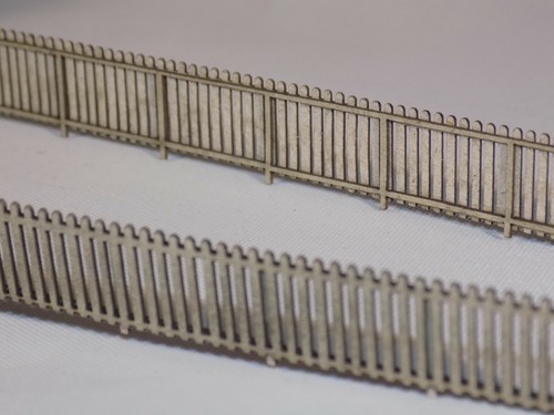 Picket garden fence 112cms 6 - picket,